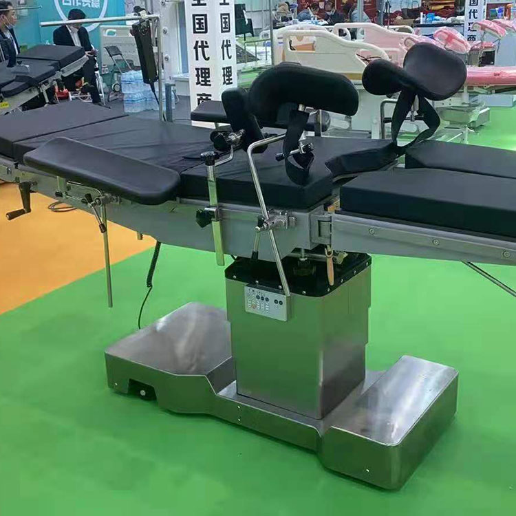 泰安手術(shù)床生產(chǎn)供應(yīng) 裕鑫手術(shù)床供應(yīng) 廠(chǎng)家直供