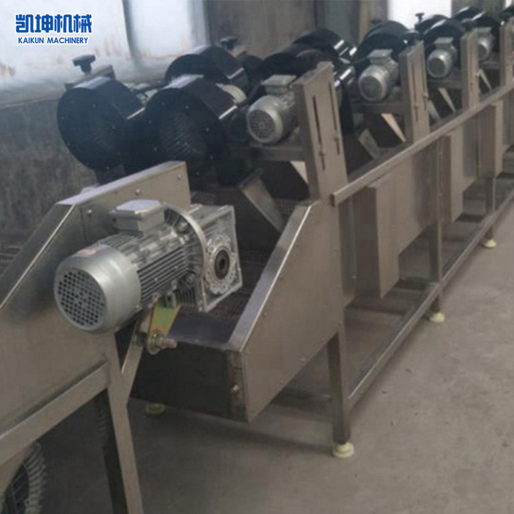 廠家直銷大型食品風(fēng)干機(jī) 翻轉(zhuǎn)式果蔬風(fēng)干瀝水機(jī) 凱坤機(jī)械