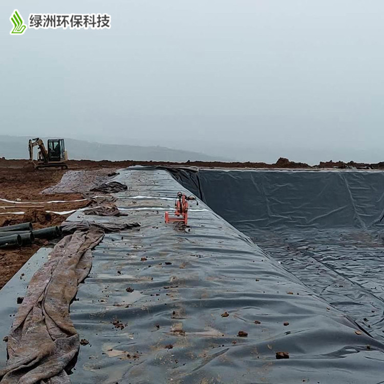設(shè)計安裝聚乙烯防滲膜 黑膜沼氣池 豬場魚塘養(yǎng)殖覆蓋膜