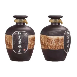 盛邦泉池酒業(yè)散裝白酒代理 紅高粱碼頭白酒招商