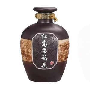 紅高粱碼頭白酒招商代理 盛邦泉池酒業(yè)誠(chéng)招代理商