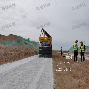 廠家供應白灰水泥粉料撒灰機 四輪車帶動布灰機 12方環保撒灰車